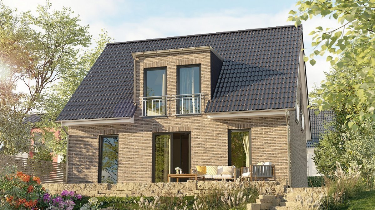 Modernes Einfamilienhaus mit Klinkerfassade, Satteldach, Gaube, Terrasse und terrassiertem Garten